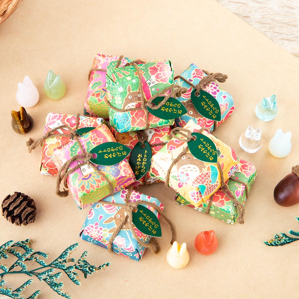 ジブリパーク 「どんどこ森」のお土産ガイド！ 『となりのトトロ』＆開運グッズ12選MORE