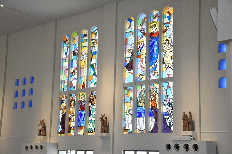 １年間ありがとうございました。 来年も豊かな恵みがありますように 聖年の巡礼を始めます。 まず１か所目は、大阪高松大司教区の司教座聖堂