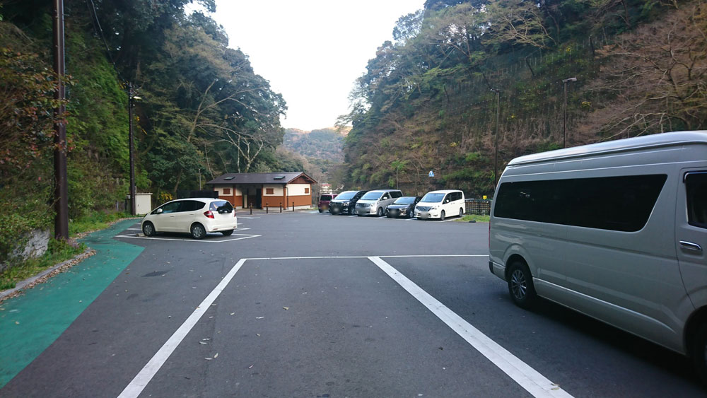 金時山の登山口、乙女の駐車場情報
