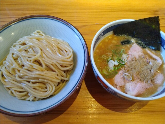 麺通 伊武記 〜たきの牛グループ〜