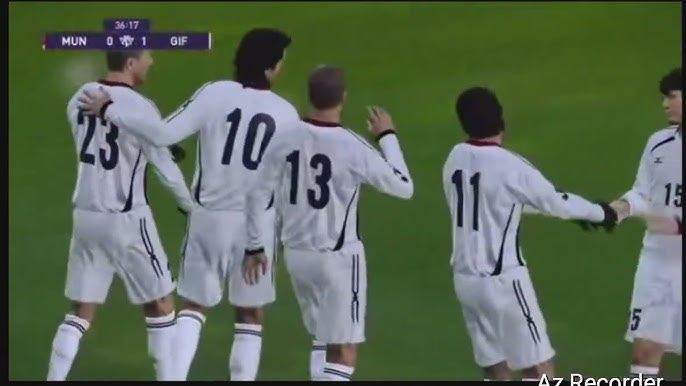 ボビーズ サマーキャンプだより: サー・ボビー・チャールトンってどんな人？ 1サッカー界のレジェンド