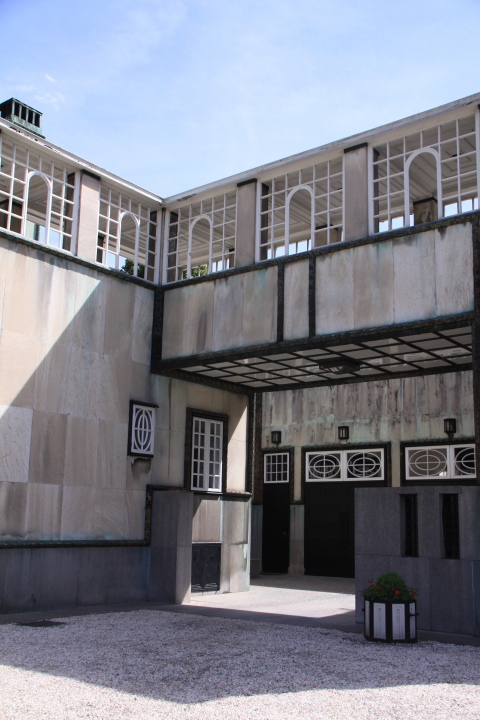 本日ラスト！世界遺産ストックレー邸へメグミ ルク の部屋