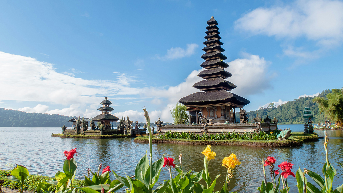 バリ島旅行に！おすすめ観光スポット15選。遺跡や絶景スポット、ビーチなどトラベルマガジン