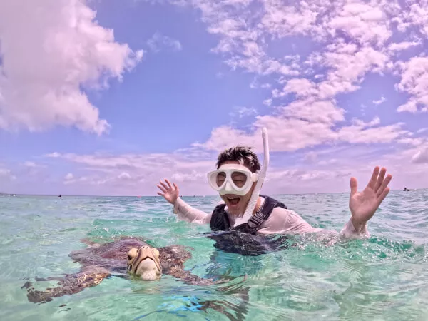 沖縄・宮古島＜シュノーケリングウミガメツアー120分＞１組限定！ビーチエントリー専門店○女性・ファミリー・カップルにおススメ♪ LiloMiyakojima -