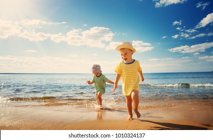 夏休み旅行のおすすめは？夏に行きたい場所 ランキング子連れ・カップル・女子旅アクティビティジャパン