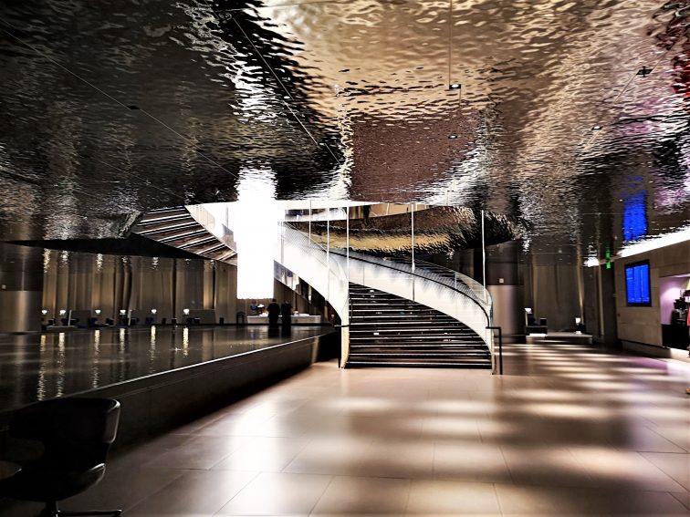 親子で潜入! ドーハ・ハマド国際空港カタール航空のアル・ムルジャン・ビジネスクラスラウンジが凄すぎた