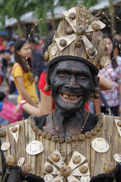 ブラック・ナザレ祭 - アクセス・フィリピン総合情報リンク集