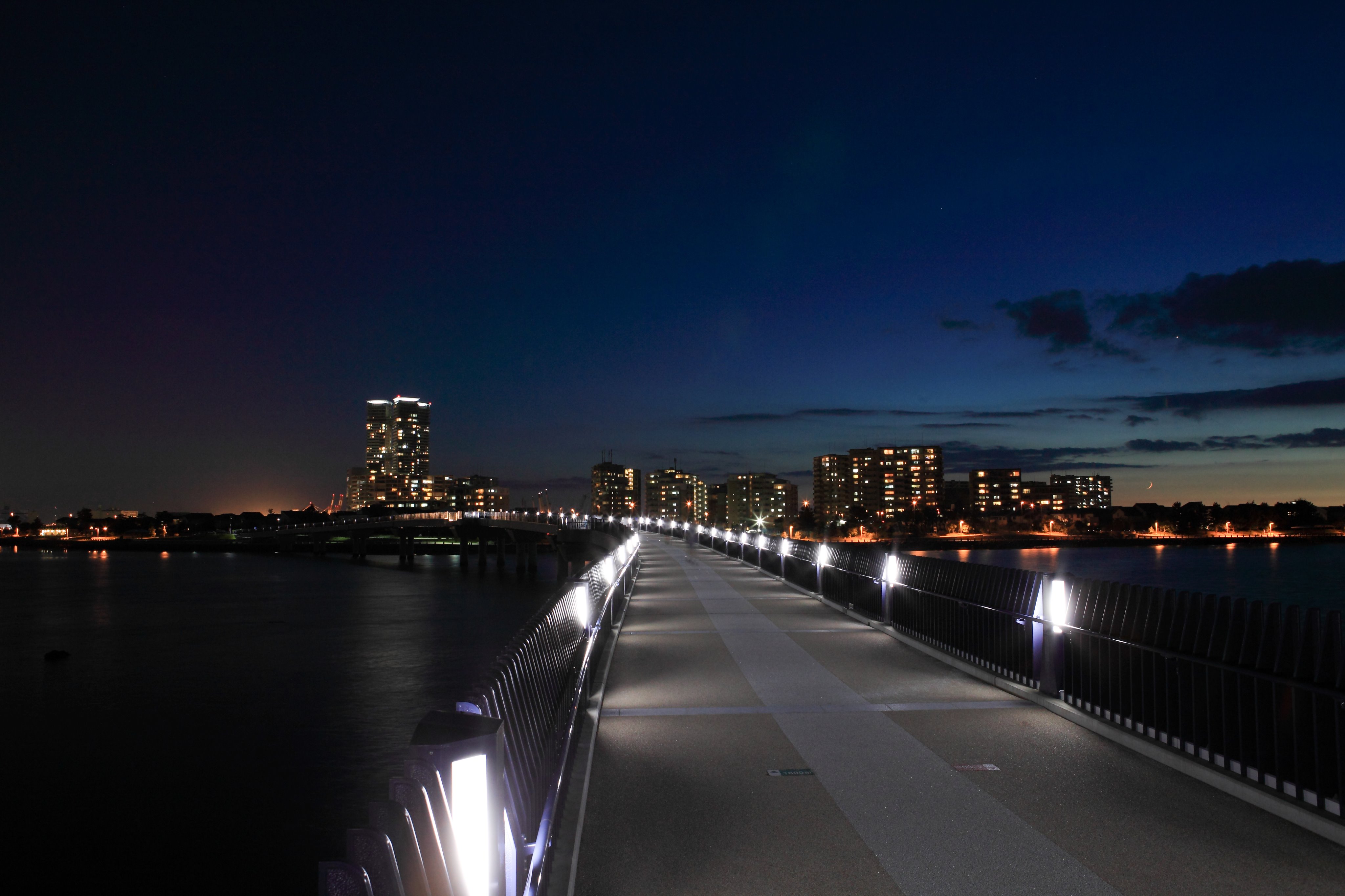 日本最大級の「あいたか橋」と空き缶でできた「金桜橋」福岡のユニークな橋めぐり 福岡市九州 旅行 観光情報なら