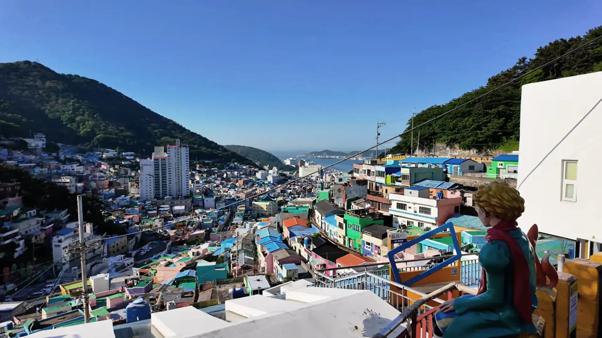 カラフルでおしゃれなアートがいっぱい!!韓国・釜山の「甘川文化村」へ行ってみよう。トリドリ
