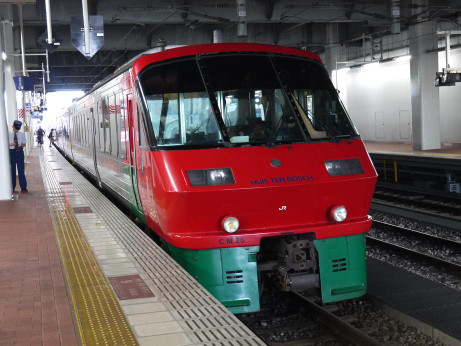 みどり号・ハウステンボス号、博多駅 - No: 24939813写真素材なら「写真AC」無料 フリー