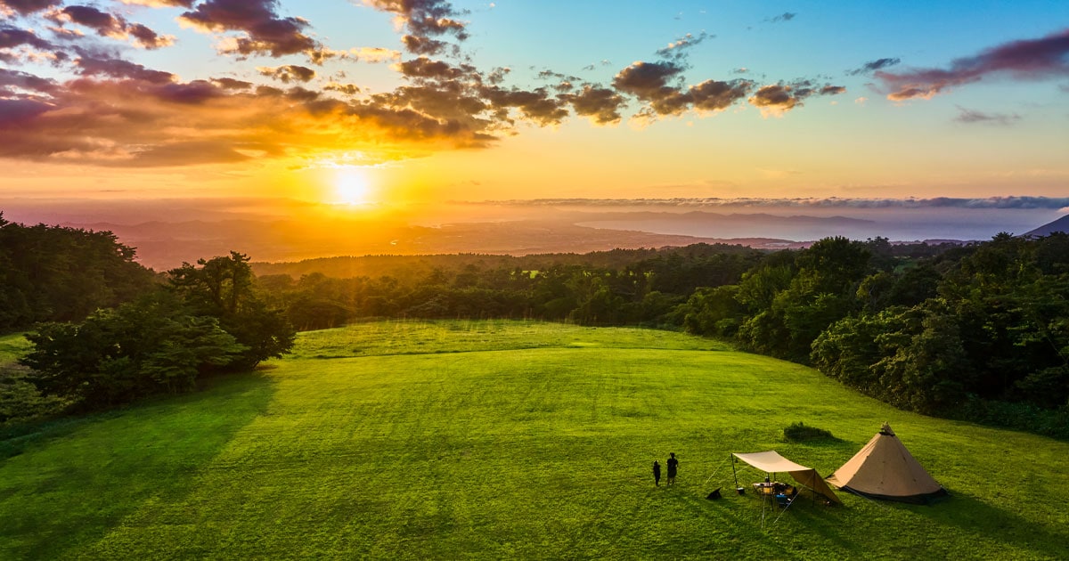 雲海も観られるチャンス！ 圧倒的な絶景が広がる 天空のキャンプ場 3選