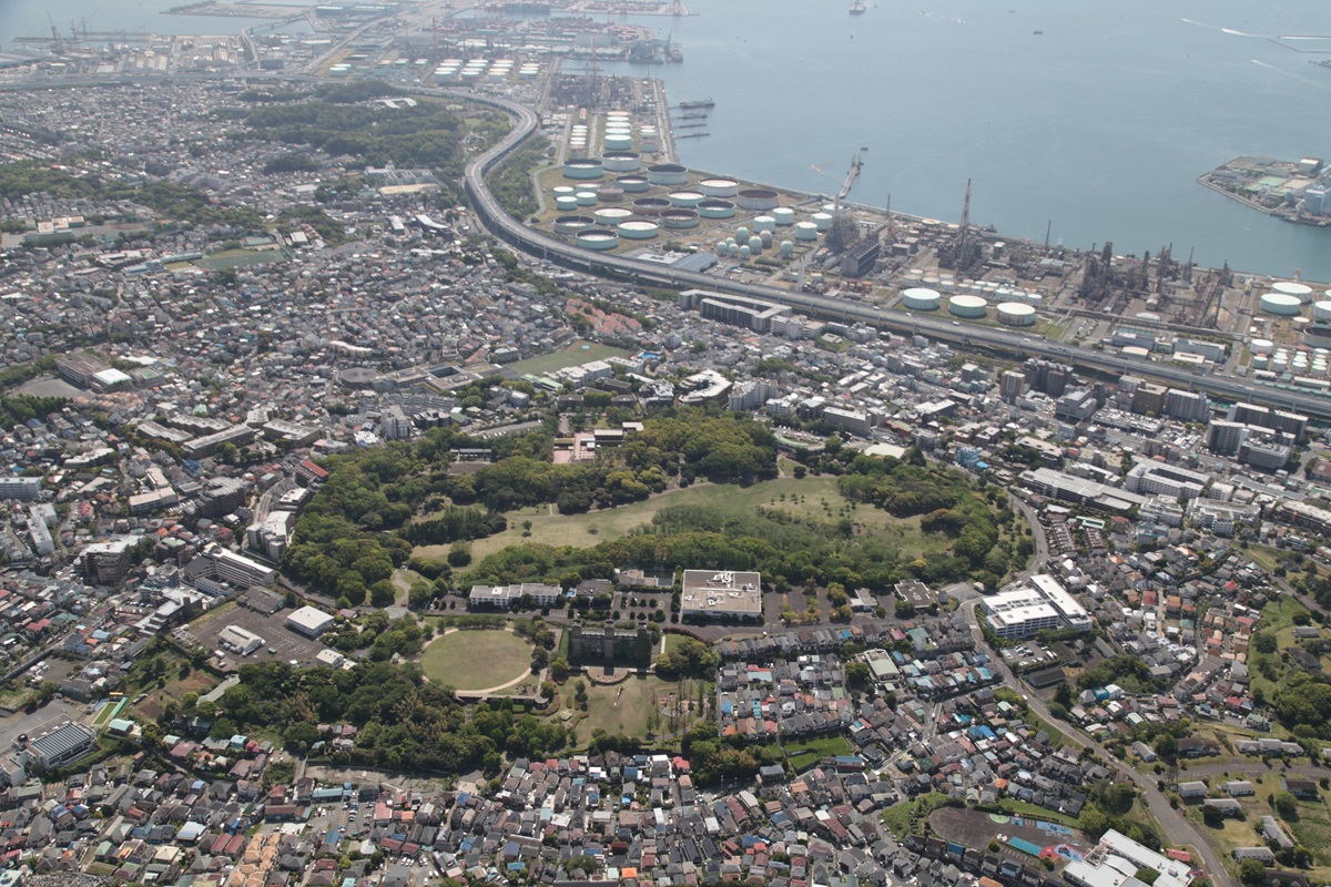 旧根岸競馬場一等馬見所 横浜市