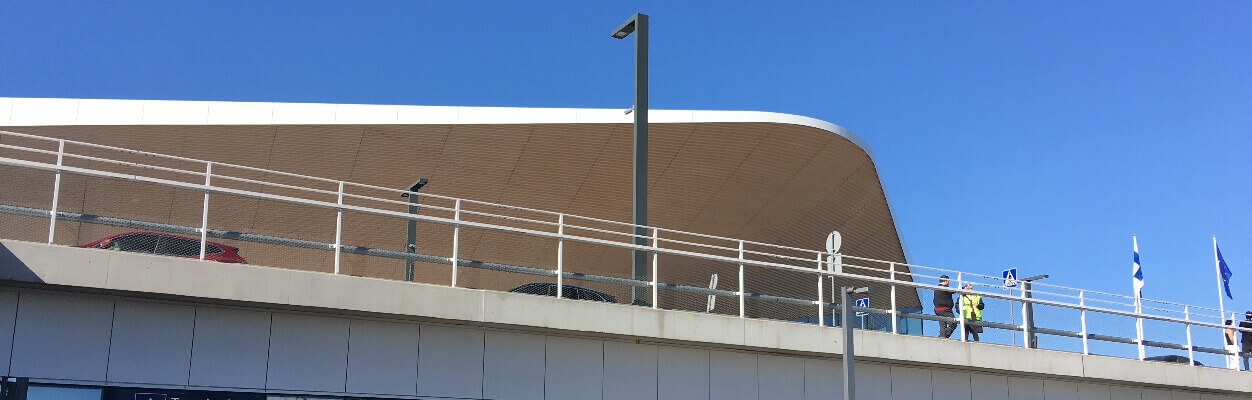 ヘルシンキ中央駅→空港電車1本でスムーズに移動Trip.com ヘルシンキ