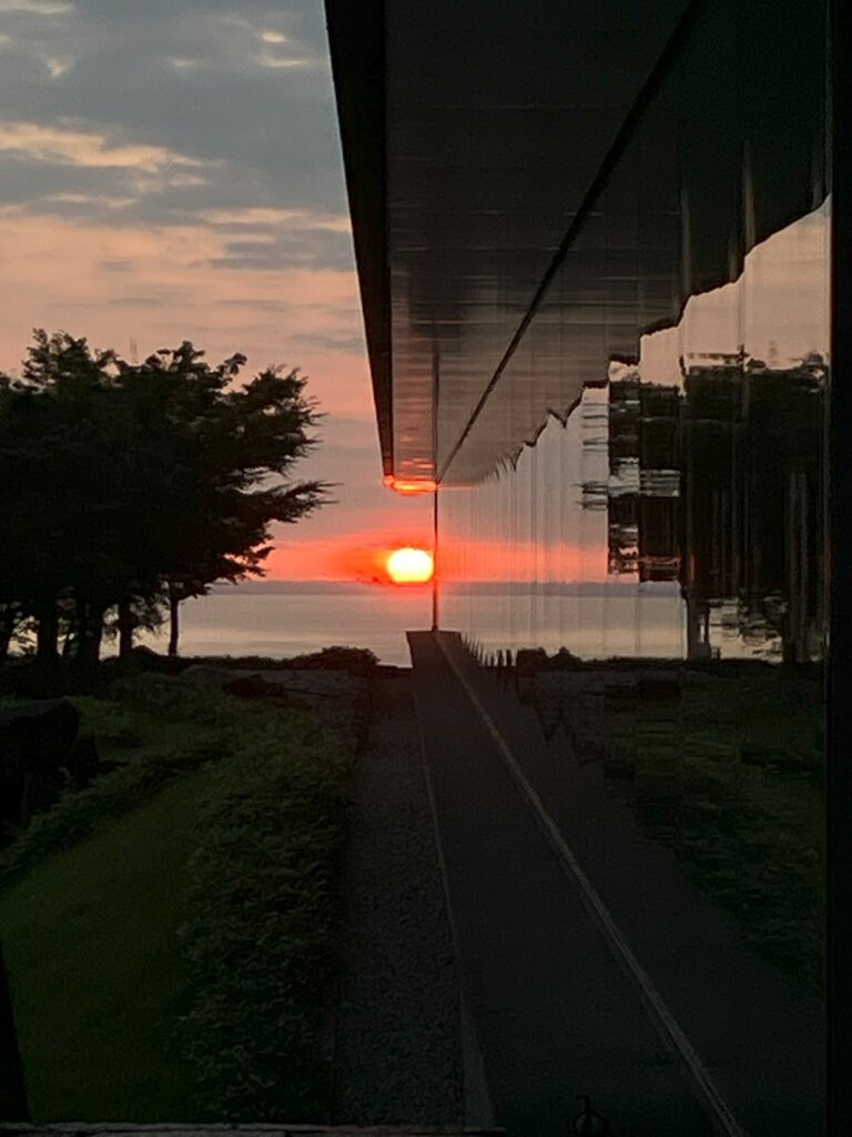 希望に満ちた幕開けを地域情報紙・湘南ジャーナルのウェブサイト