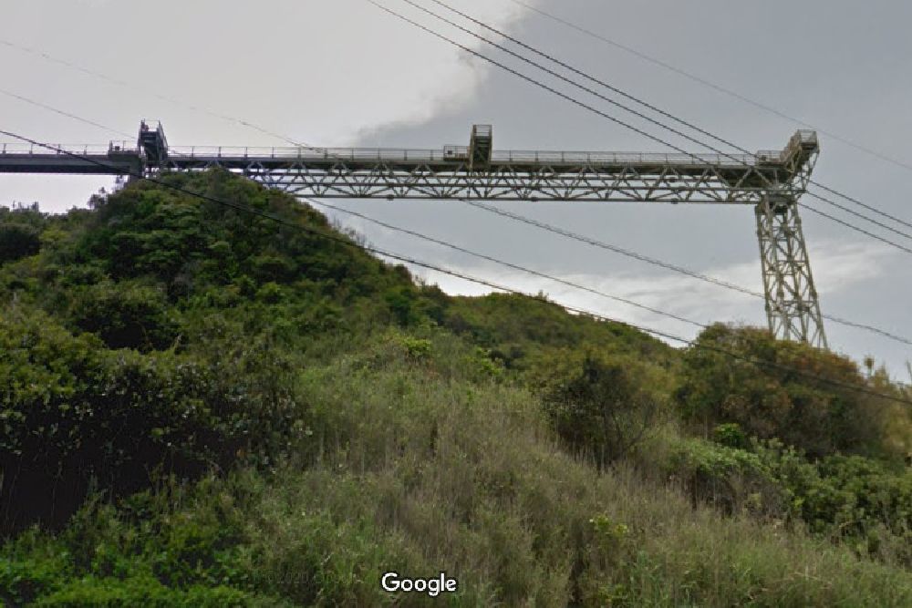 広島空港の巨大カードラウンジとANAラウンジ進入灯アジア旅行とモバイルとネコの情報サイト