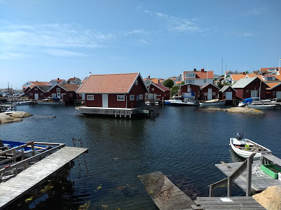 デンマーク、クリスチャンスフェルドの旧村、赤い農家と茅葺き屋根写真素材2036416091Shutterstock