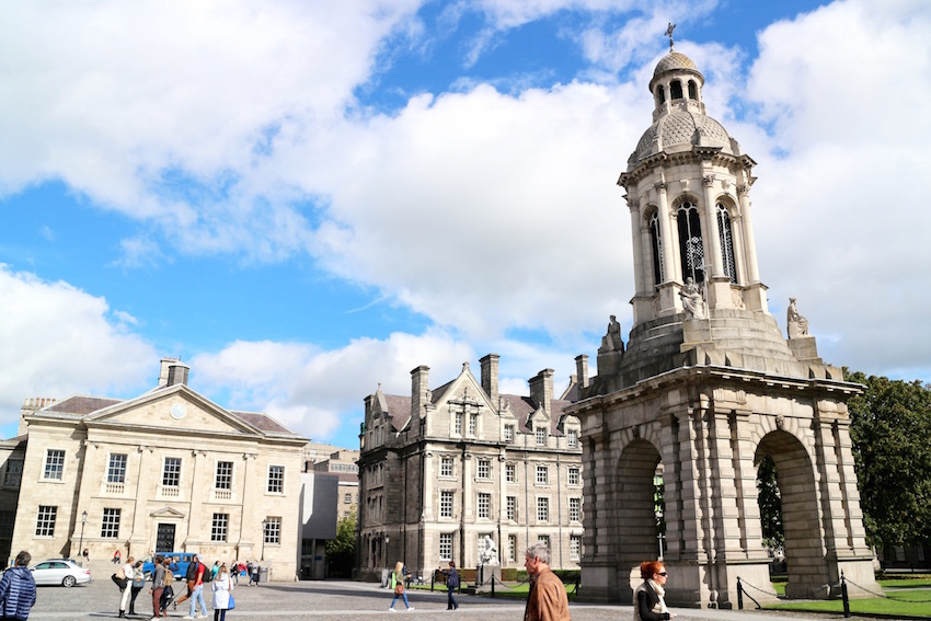 トリニティ・カレッジ・ダブリン - Viatorビアター