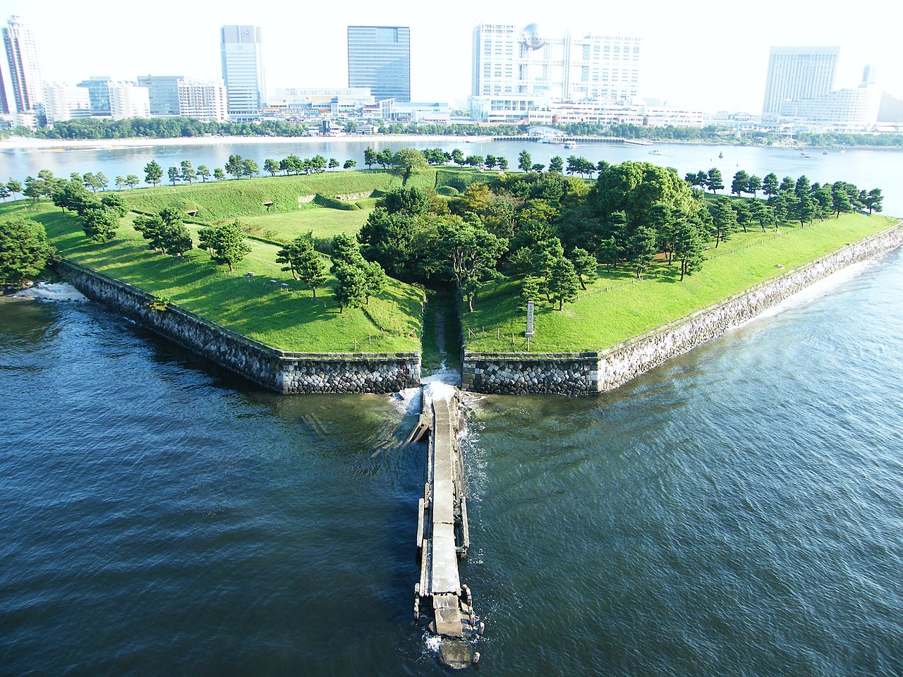 品川台場の写真：第三台場の天端石 UMA1001さん- 攻城団