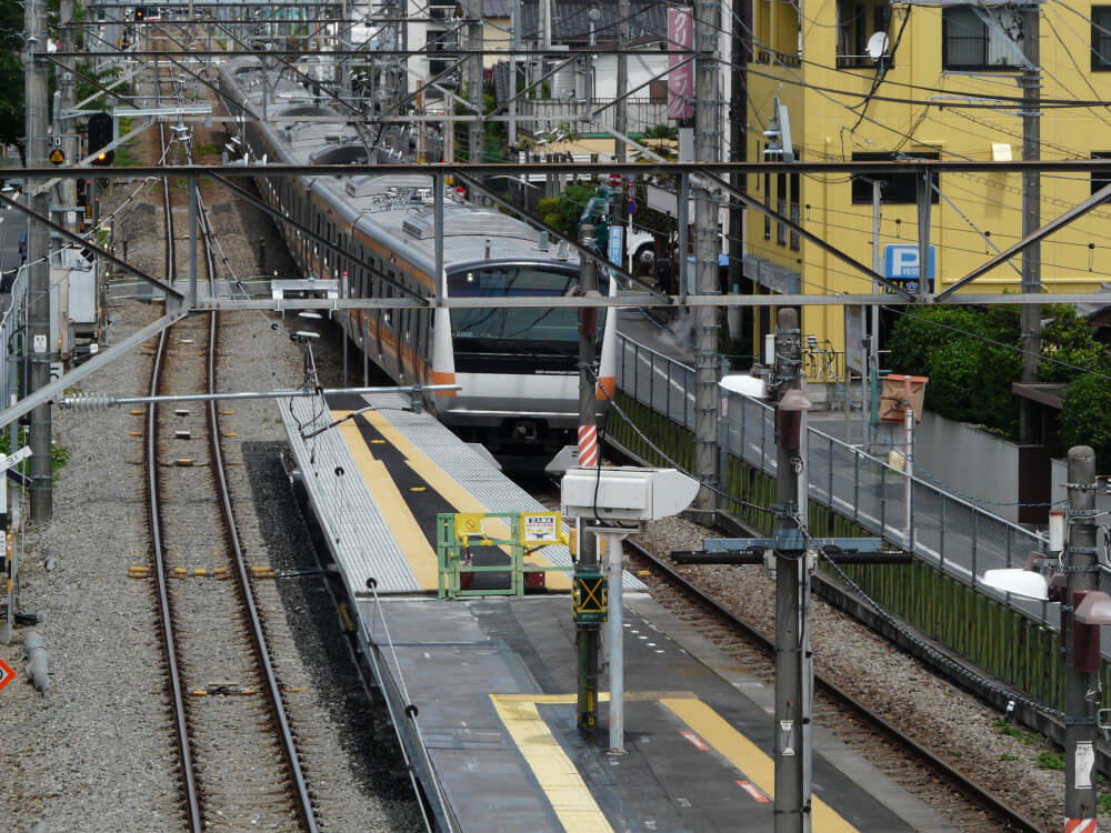 トイレ付き車両運行とグリーン車増結の12両編成計画進む青梅線の陰で単線駅に逆戻り～東青梅駅の顔 | 多摩めぐりブログ