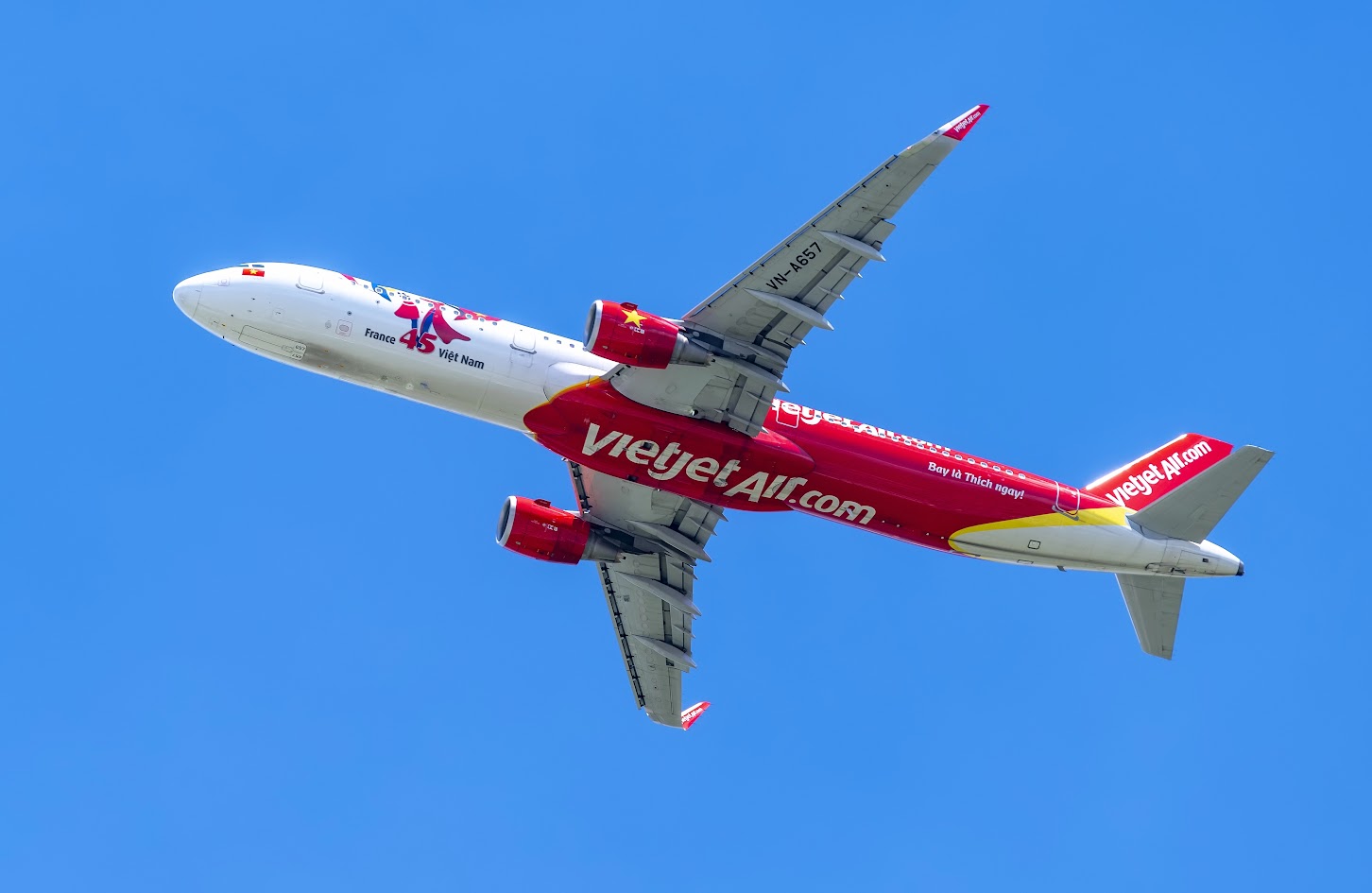 アルマトイ国際空港 - Wikipedia