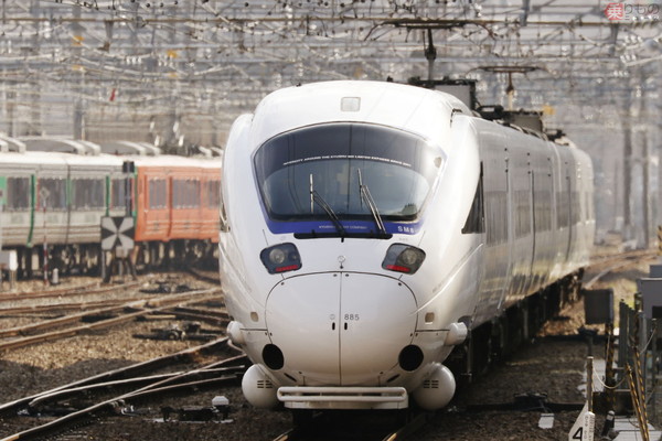 博多駅。2024年10月787系特急かささぎ鉄道旅行鉄道写真鉄道写真が好きな人と繋がりたい鉄道好きな人と繋がりたい鉄道風景鉄道撮影