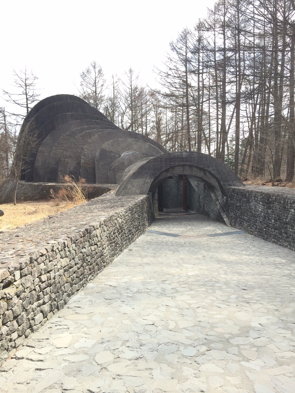 見学・アクセス石の教会 内村鑑三記念堂