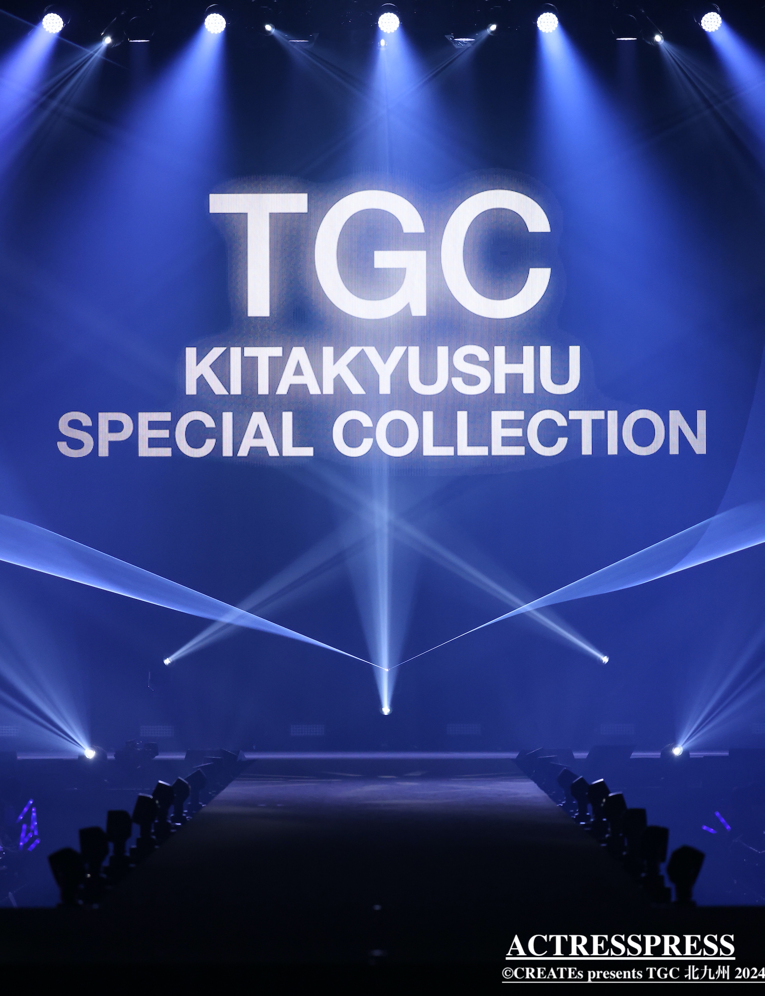 WILD BLUE」TGC 北九州に登場！新曲「Bubbles」も披露！山下「皆さん熱いですね」― スポニチ Sponichi