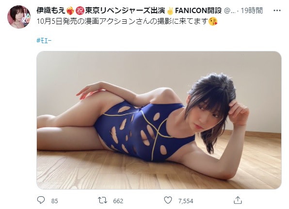 競泳水着ともえ大好き星人を大至急！いおりんのスカートにご招待 [りんりんいおりん(伊織もえ)] オリジナル