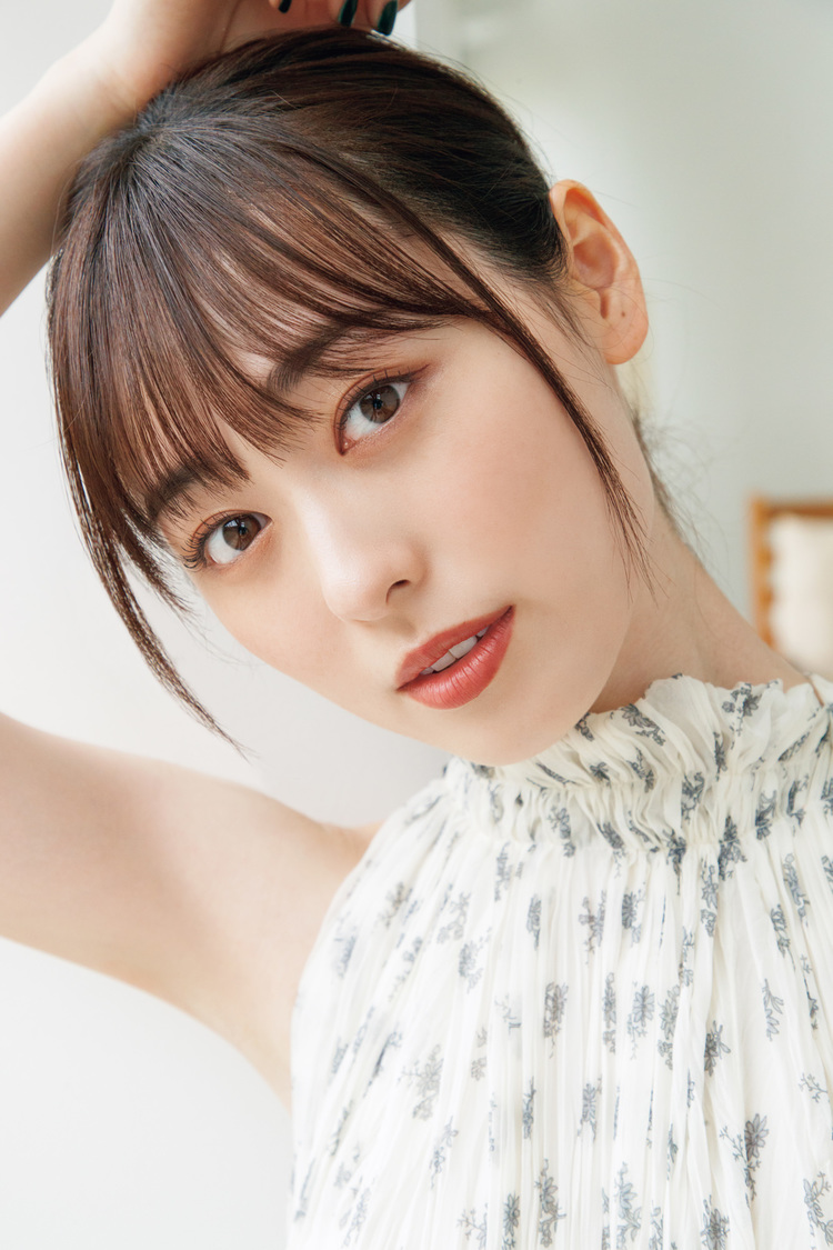 🍭 福原遥、夢の朝ドラヒロインとして過ごした1年間の表情を余すことなく収録！ フォトブック発売決定 -