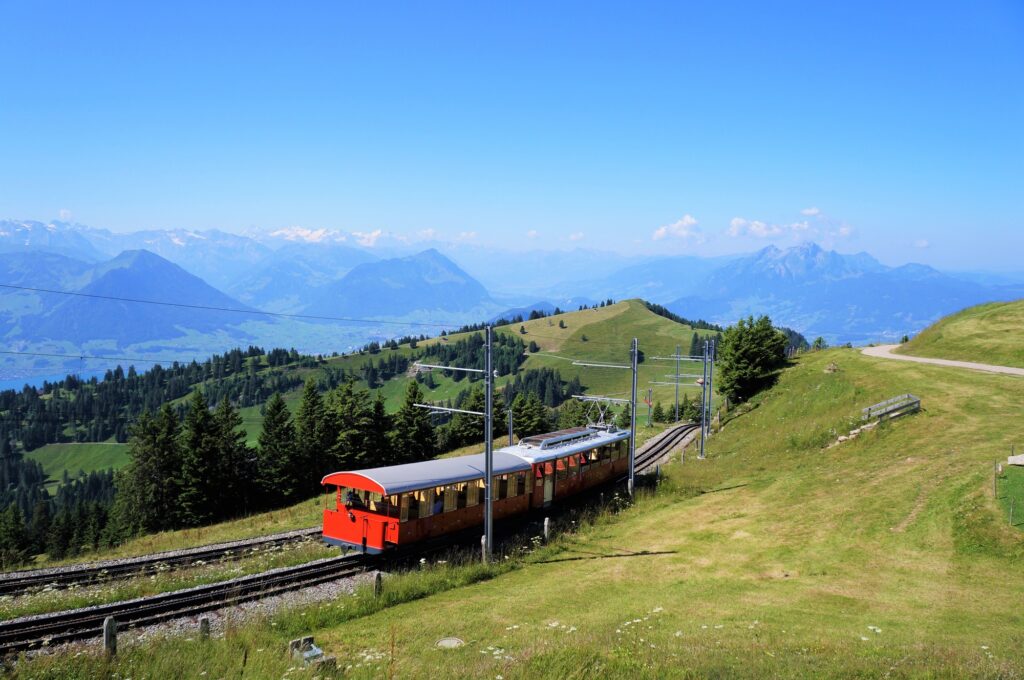 絶景列車スイス旅行・ツアー・観光│クラブツーリズム