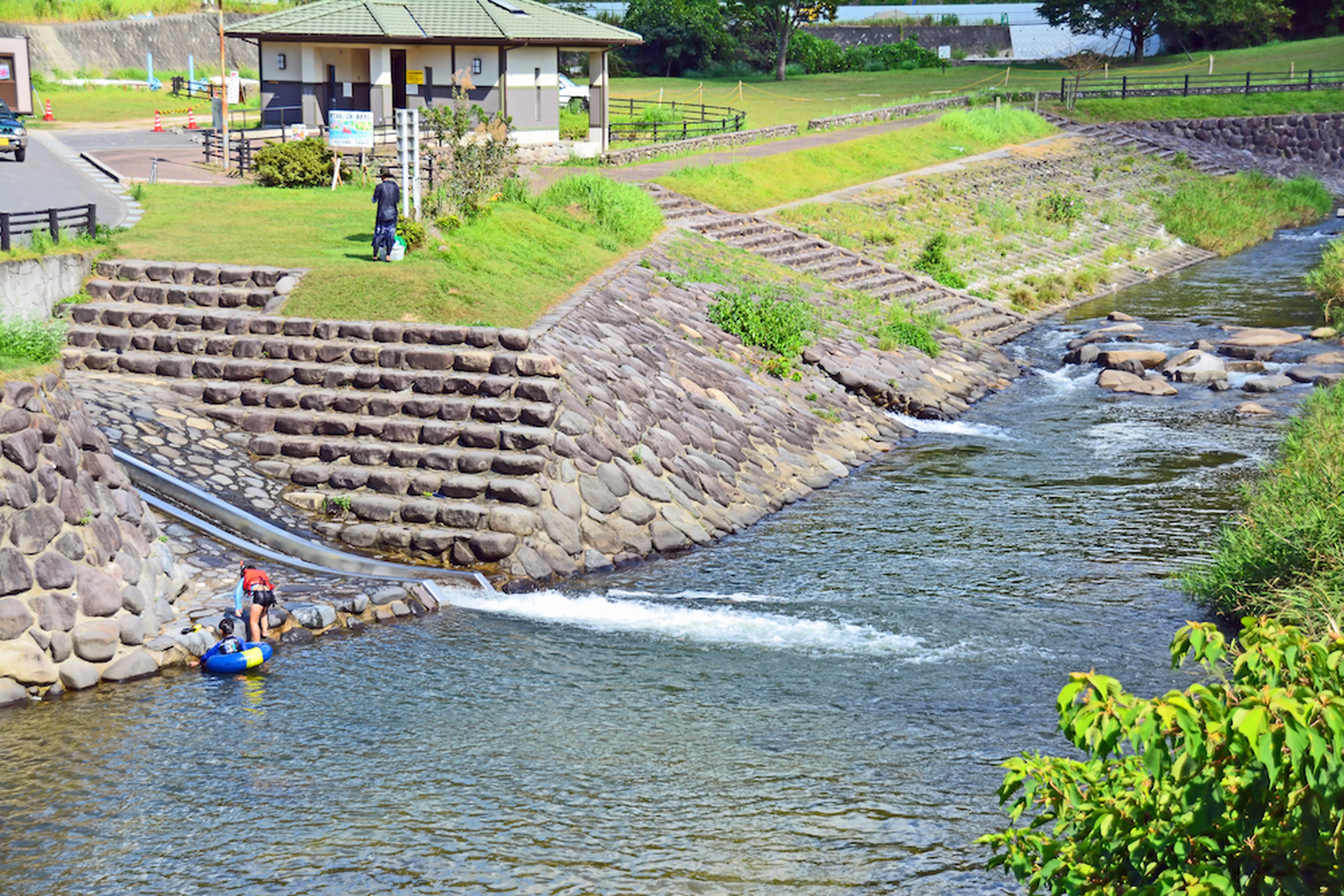 福岡の川遊びスポット4選！河川プールや水遊びにおすすめの浅瀬で子どもと楽しもう＜2021＞ じゃらんニュース
