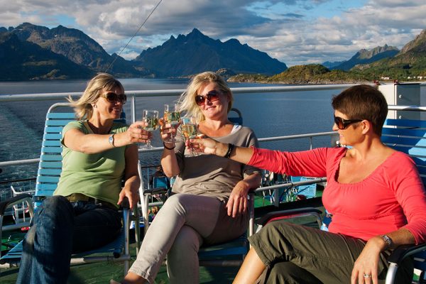 絶版 極北 フラム号北極漂流記