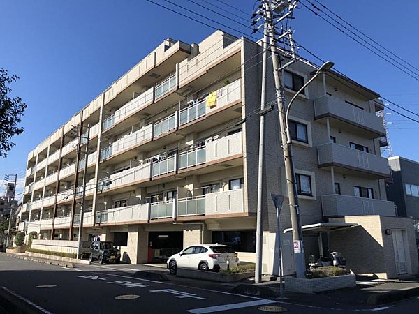 土浦散策（１）：桜町１丁目，雨の歓楽街と桜小路。 - 梟の島