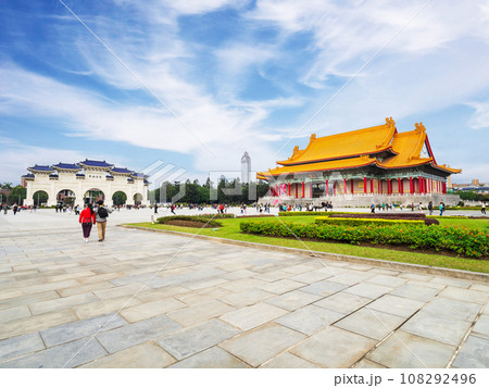 台北旅行記 その3 雨の日こそ中正紀念堂のライトアップKOSUBLOG