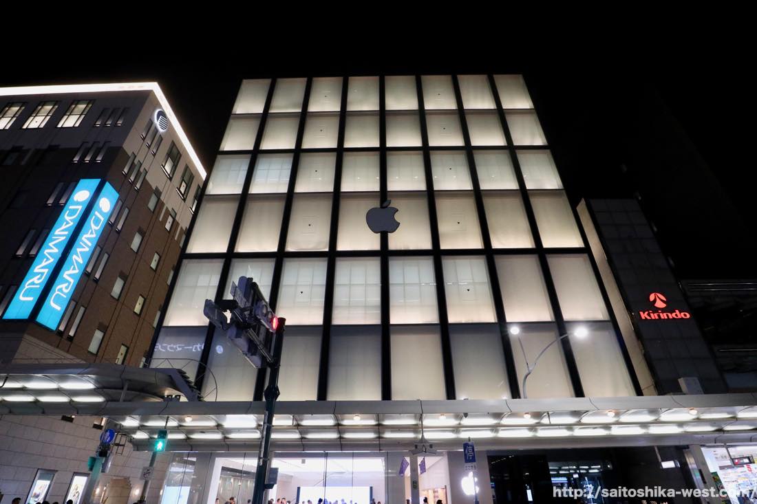 Apple Store京都のオープンイベントに8時から大行列に並び、記念品の限定Tシャツをゲットしたレポ 写真24枚