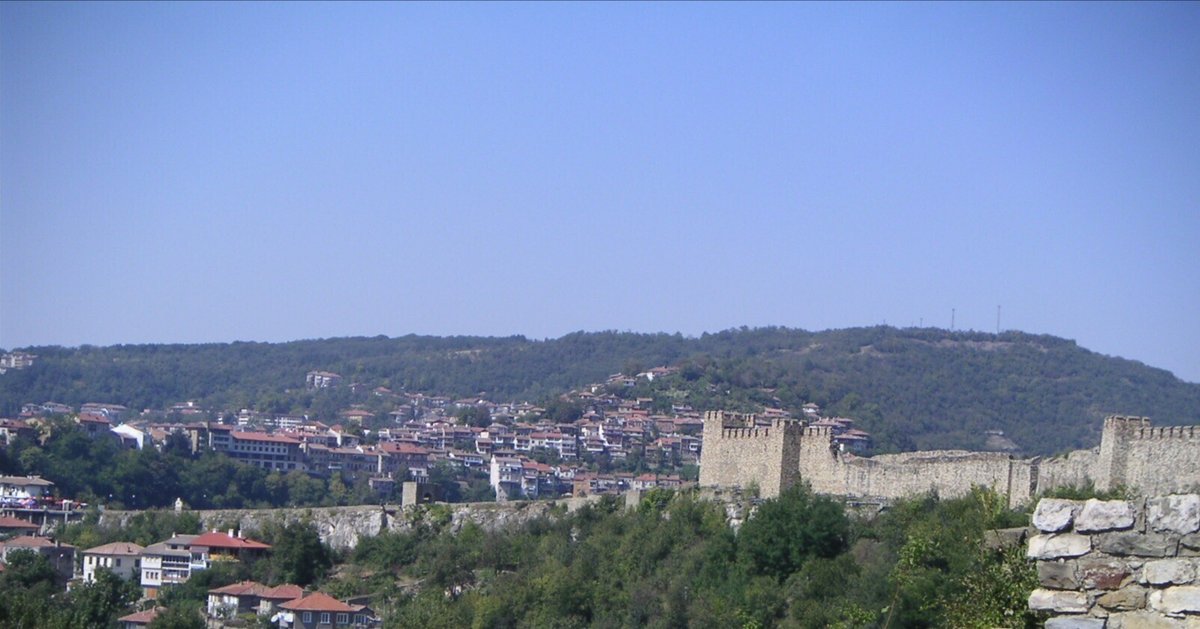 ヴェリコ タルノヴォのツアー 2025年