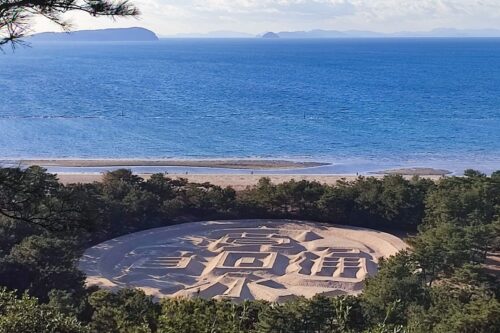 香川 道の駅ことひき、琴弾公園、銭形砂絵「寛永通宝」に行く-四国,アクセス,駐車場,有明浜-ガム噛む暇があったらブログ書け！-観光、旅行、ホテル、イベント情報発信