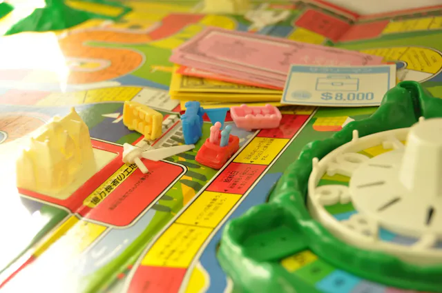 人生ゲーム for Nintendo Switch」の公式サイトがオープン。ボードゲームの人生ゲームをそのまま遊べるモードが搭載