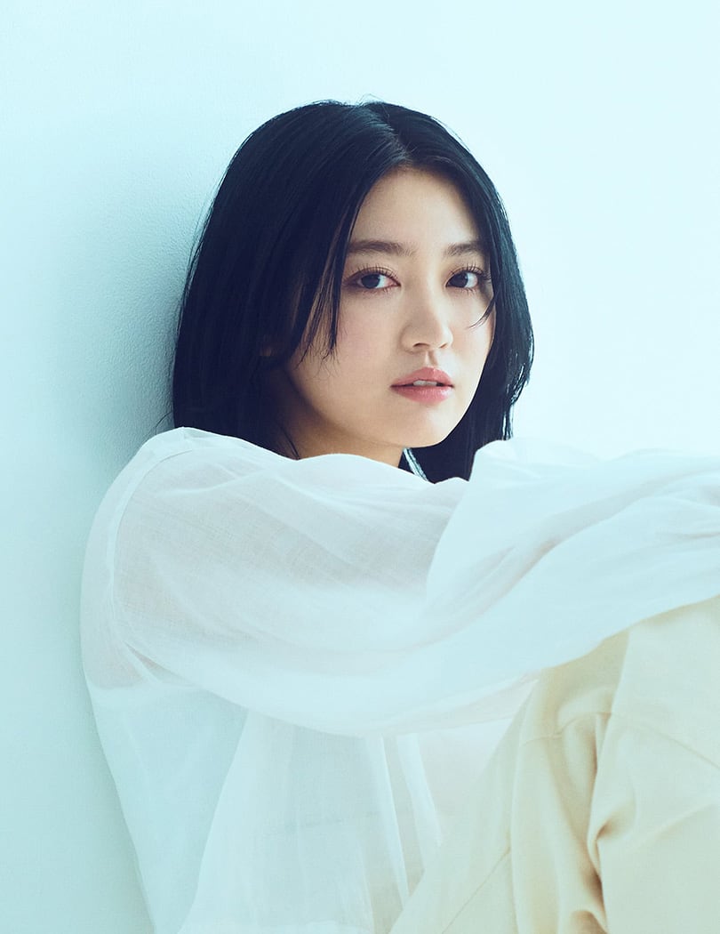 おひさまが今日も私たちを照らしてくれる——” 日向坂46・丹生明里の「B.L.T.6月号」表紙公開 |