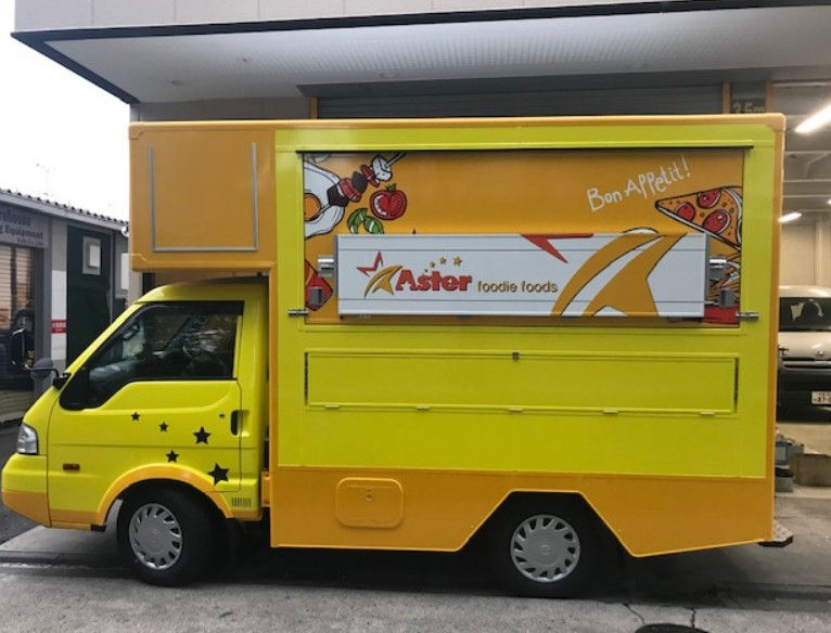 キッチンカー 4t車・オールガス仕様問合せNO.2キッチンカー製作と移動販売車製作の株式会社ゼック