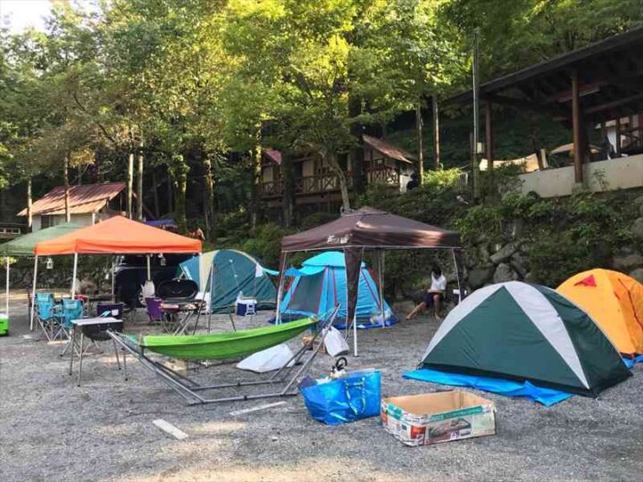 キャンプ7はダサいという評判を徹底調査！評価と口コミのまとめ