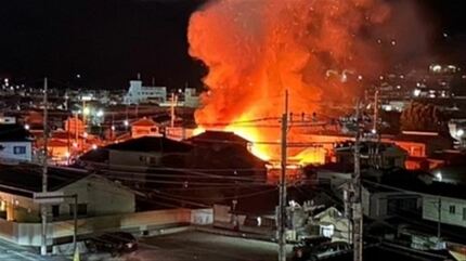 聖火リレー、車いす中学生ら走る 埼玉県２日目｜信濃毎日新聞デジタル 信州・長野県のニュースサイト