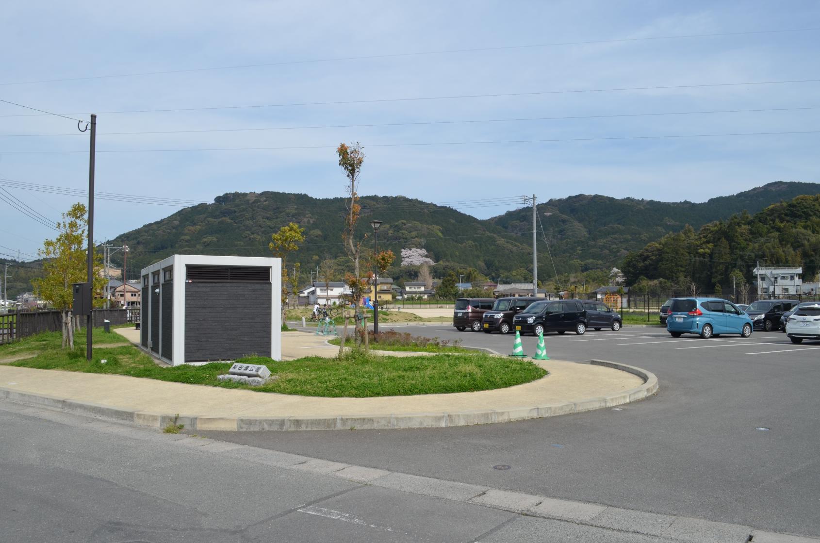 楽しいウォーク「新幹線の見える丘を目指して」 福岡県春日市・那珂川市- よっちゃんのおててつないで