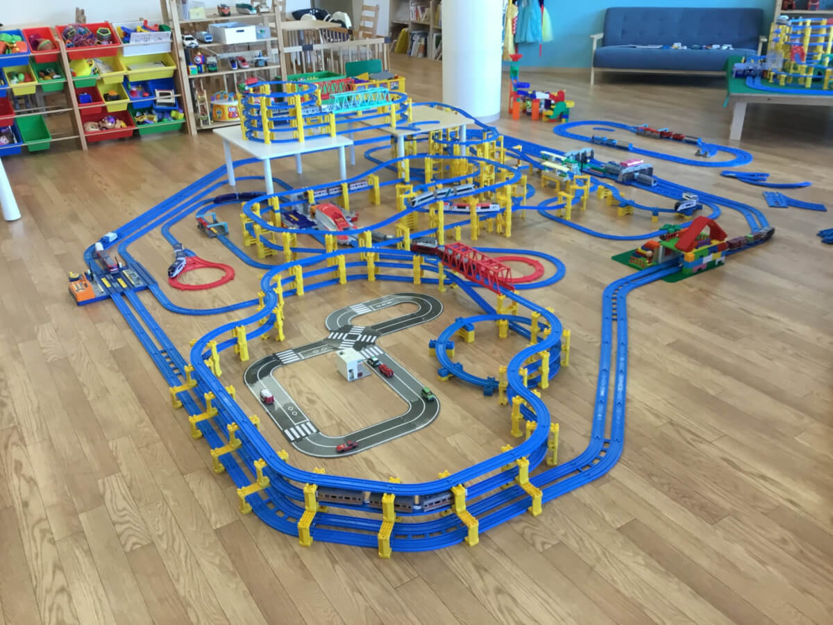４年ぶりにレイアウトが新しくなりました』プラレールが走るカフェ 子鉄の最新情報子供とお出かけ情報「いこーよ」