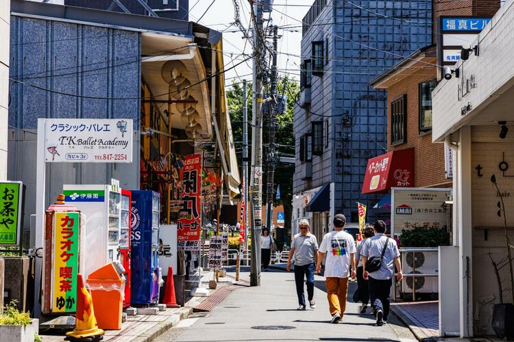 サンリオ | 各ショッピング店舗情報ページ