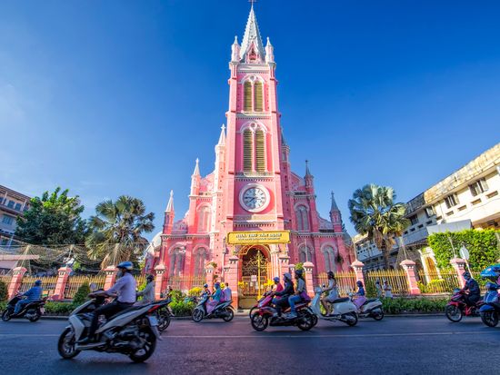 観光の定番！「サイゴン中央郵便局」ベトナム最大郵便局 ホーチミン