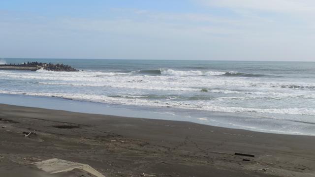 ２０２５年８月２日 伊勢・市後浜の波ＤＢ－ＳＵＲＦ