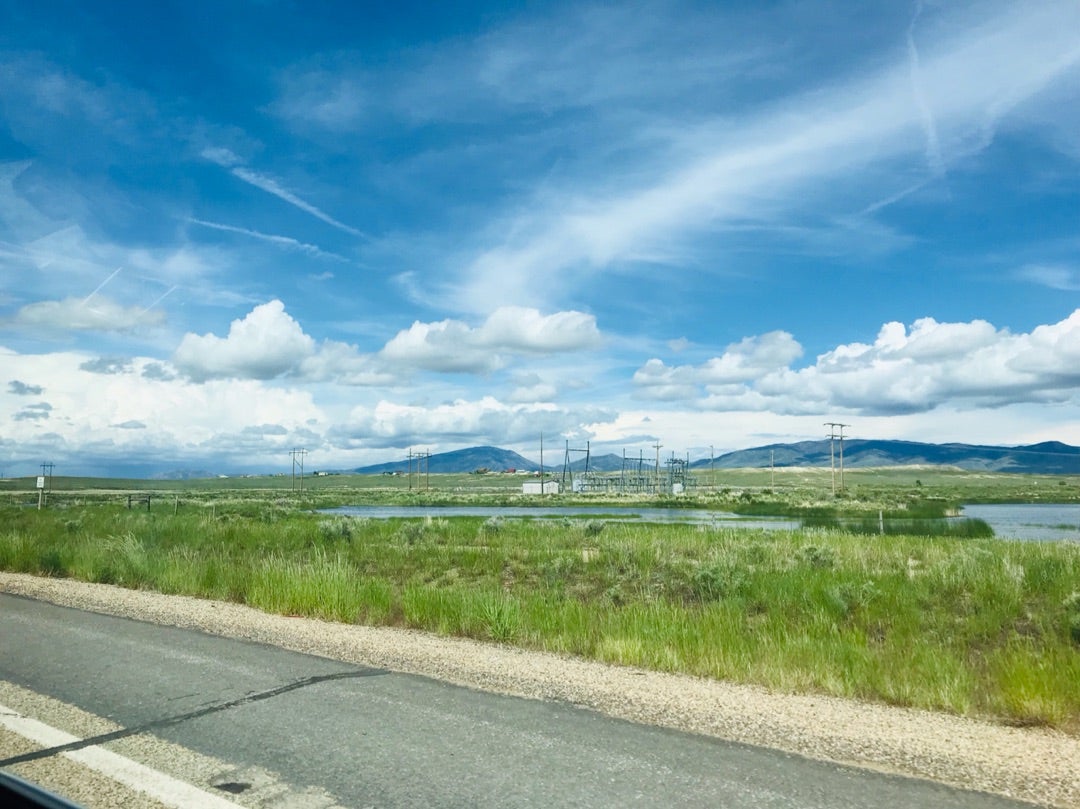 ワイオミング州個人旅行ガイド 2025年 ：おすすめのアクティビティ、人気観光スポット、旅程の計画、宿泊施設、グルメ、交通機関、天気など、旅行に必要な情報が満載 2025年10月更新Trip.com