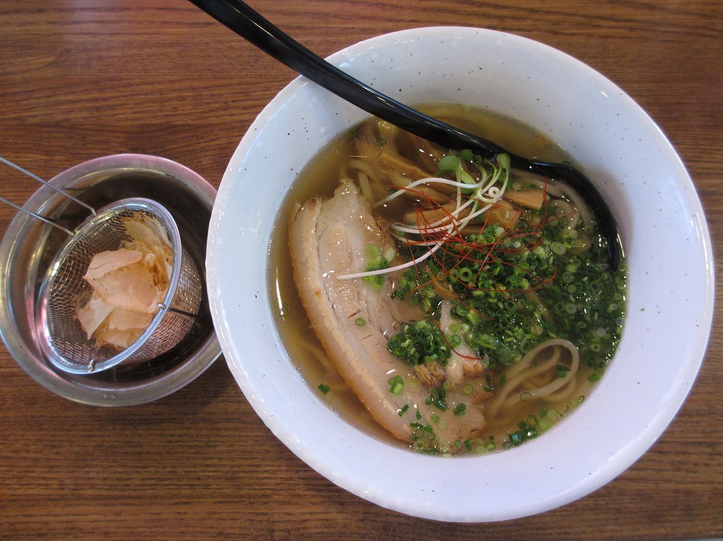 柏崎市 麺場風来坊 濃厚しお大盛をいただきました。美味しかったです。晩御飯は食べられないかも。御馳走様でした。