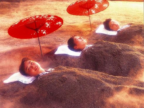 砂風呂が有名な鹿児島・指宿で、世界で唯一の「天然 砂むし温泉」を体験！ - 時遊zine